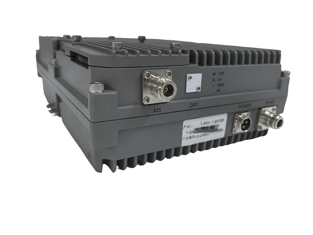  海尾镇三频手机信号接收器2000㎡